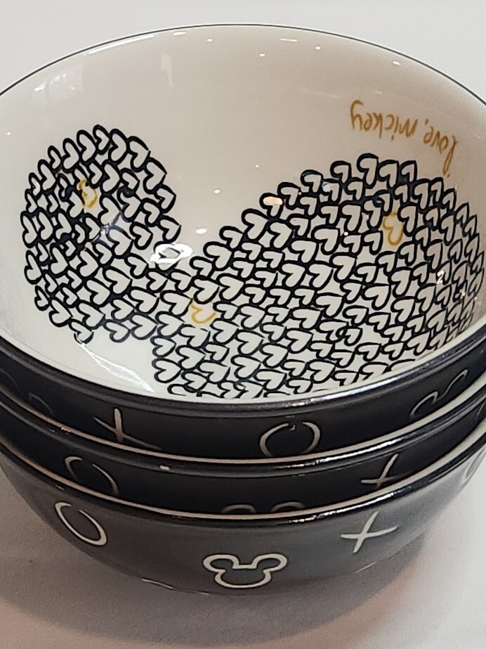 Disney LOVE MICKEY Set of 3 Heart Rice Cereal Ice Cream Bowls Black White Gold