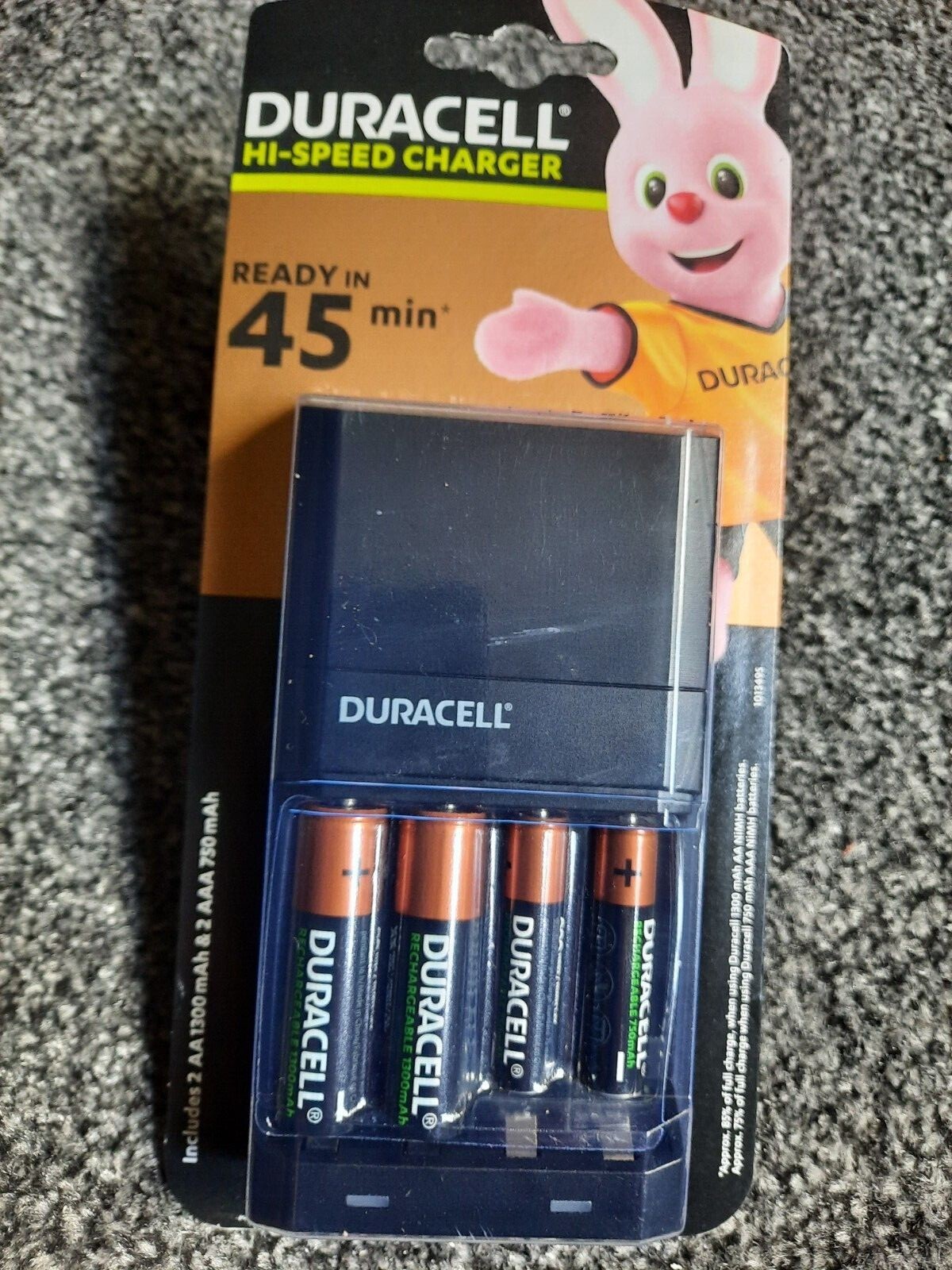 Duracell Hi-Speed 45min Charger CEF27  Inc 2 AA & 2 AAA Batteries
