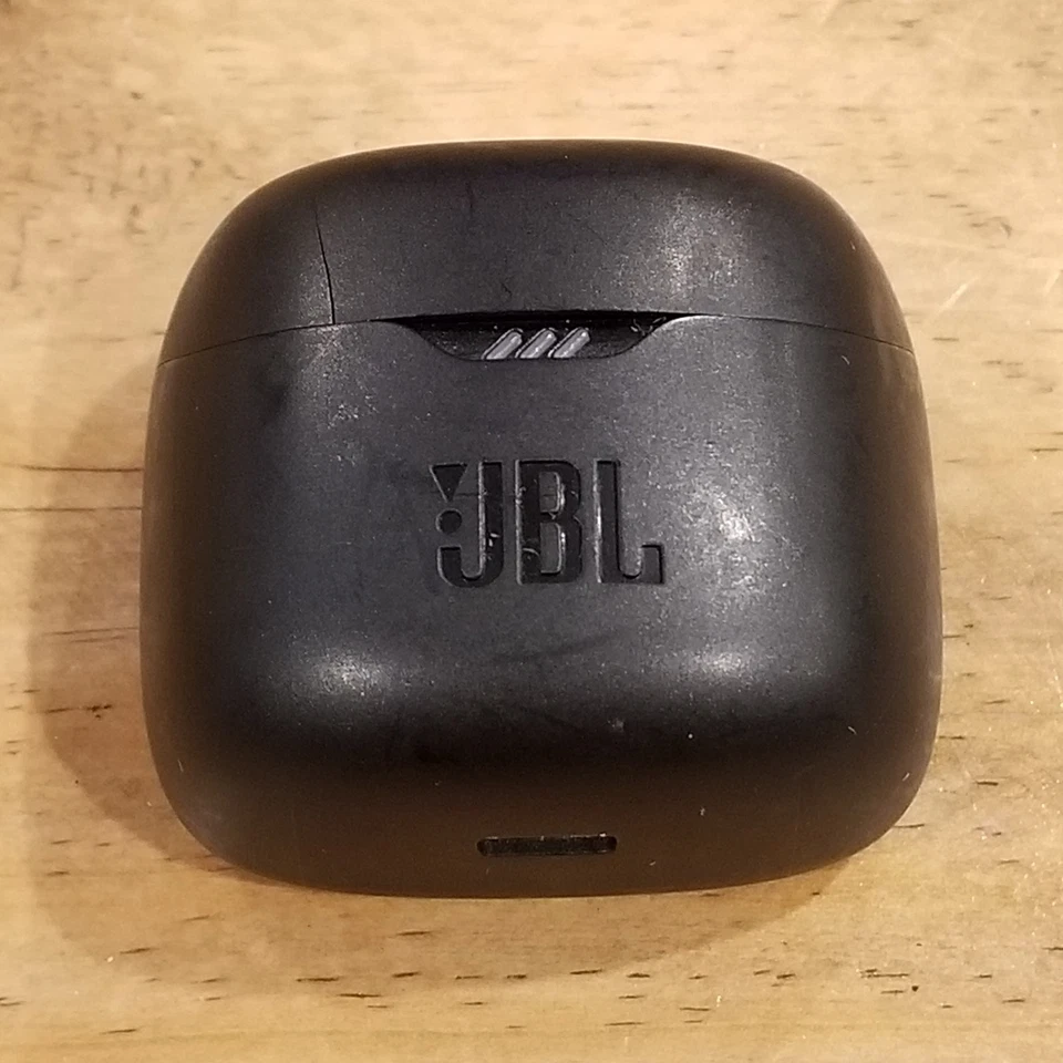 JBL Tune Flex True Wireless Substituição SOMENTE ESTOJO Preto 0390 - Imagem 2 de 4