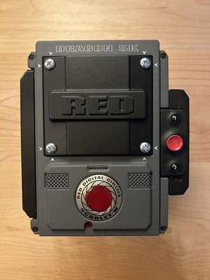 Red Scarlet-W Dragon 5K Sensor Digital Camera (710-0242-STD)