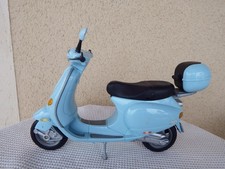Ancien Jouet Scooter/Vespa Barbie  MATTEL 2002