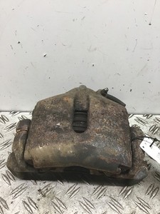 Bremssattel vorne links VW Touran I (1T1) 2.0 TDI 100kW 136PS  AZV