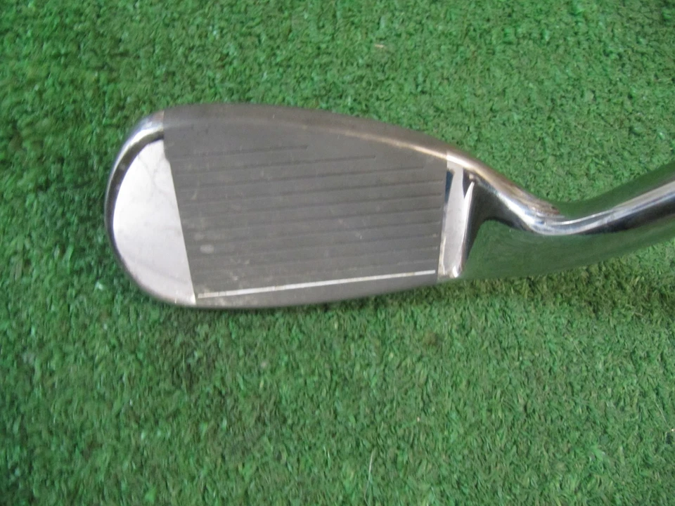 CLEVELAND 42* NIBLICK CHIPPER, CLEVELAND GRIP + 50g WOMEN'S FLEX GRAPHITE SHAFT - Image 3 of 4