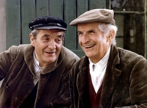 Photo La Soupe Aux Choux Louis De Funes Et Jean Carmet 11x15 Cm 16 Ebay