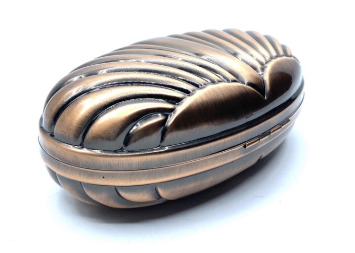 Shell Evening Bag - image 6