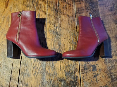 Michael Kors  boots woman size 9.5 color red