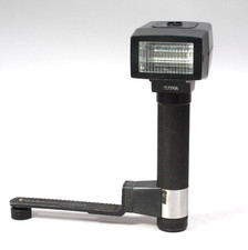 SUNPAK AUTO 611 THYRISTOR FLASH WITH BRACKET TESTED WORKS GUIDE NO. 70