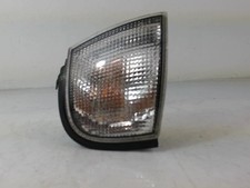Clignotant Nissan PRIMERA
