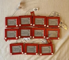 (11) NWT Ruz Magic Etch A Sketch  Miniature Christmas Tree Ornament - 2023