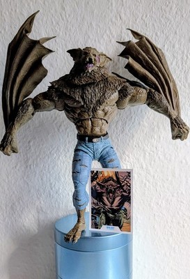 McFarlane DC Multiverse Man-Bat Rebirth Megafig Actionfigur - Top Vitrinenstück