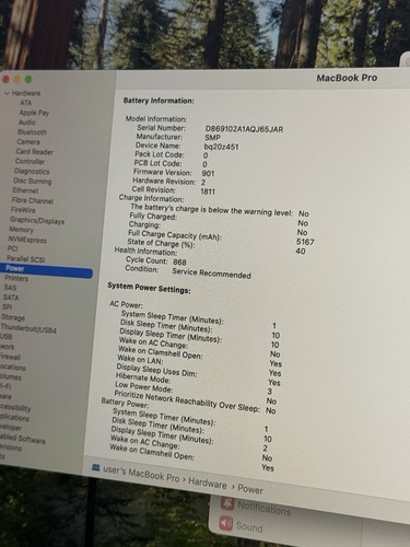 Apple MacBook Pro 15 inch 2019 i7 2.6GHz 16GB RAM 256GB SSD Radeon 555X Silver - Picture 14 of 16
