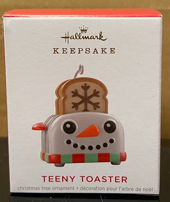 2021 Hallmark *Teeny Toaster* Miniature Keepsake Ornament  ~Toast Pops Up~
