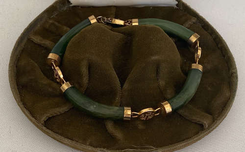Vintage Chinese 1950's Longevity Nephrite Jade Gold Tone Hinged Panel Bracelet - Picture 11 of 11
