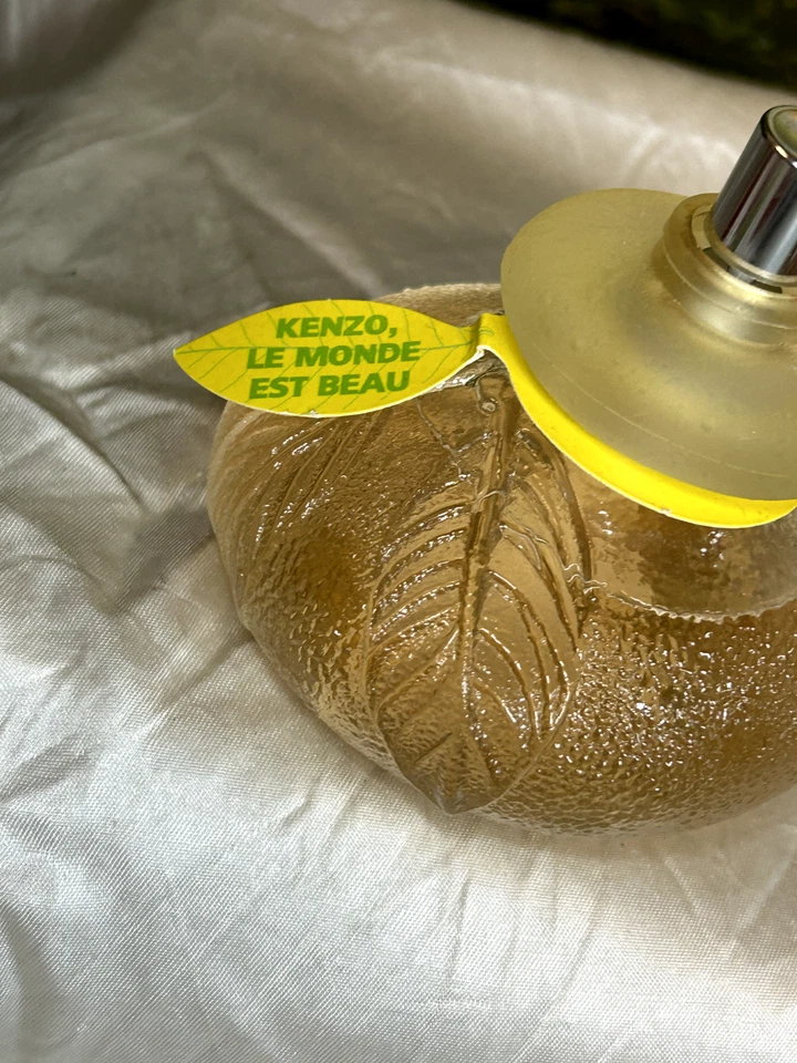 KENZO LE MONDE EST BEAU 100ML EDT CLASSIC SPRAY (NEW) - Image 2 of 3