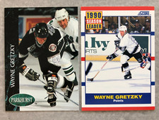 (2) 1990 Score & 1993 Parkhurst WAYNE GRETZKY Kings NHL Ice Hockey Cards NM-MT+