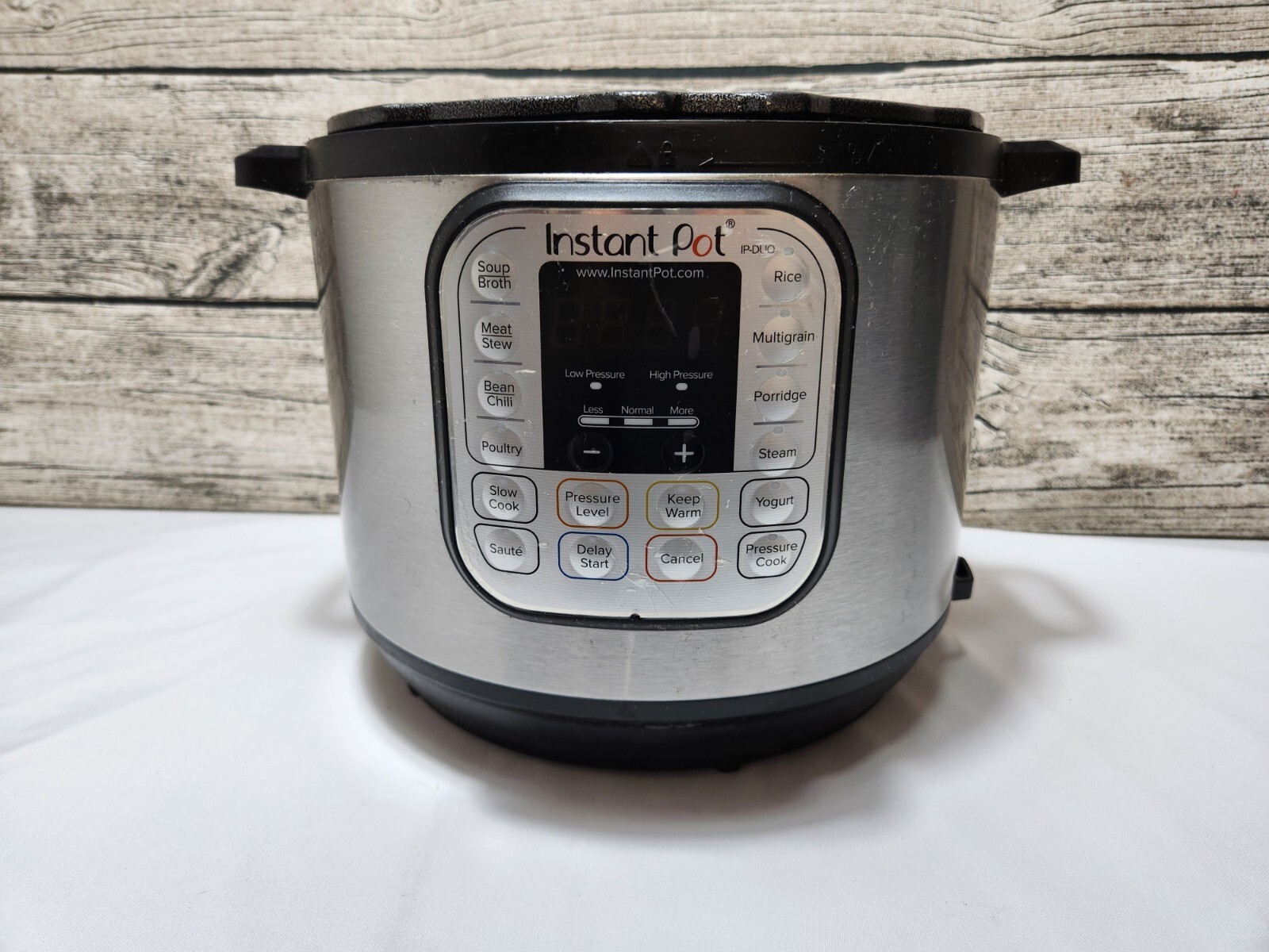 Instant Pot IPDUO60 V3 6 Quart Electric Pressure Cooker Heating Base