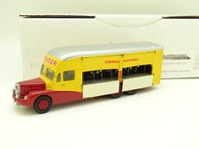 Minitrucks 1/50 - Bernard 110 Centrale Electrique Cirque Pinder 1950