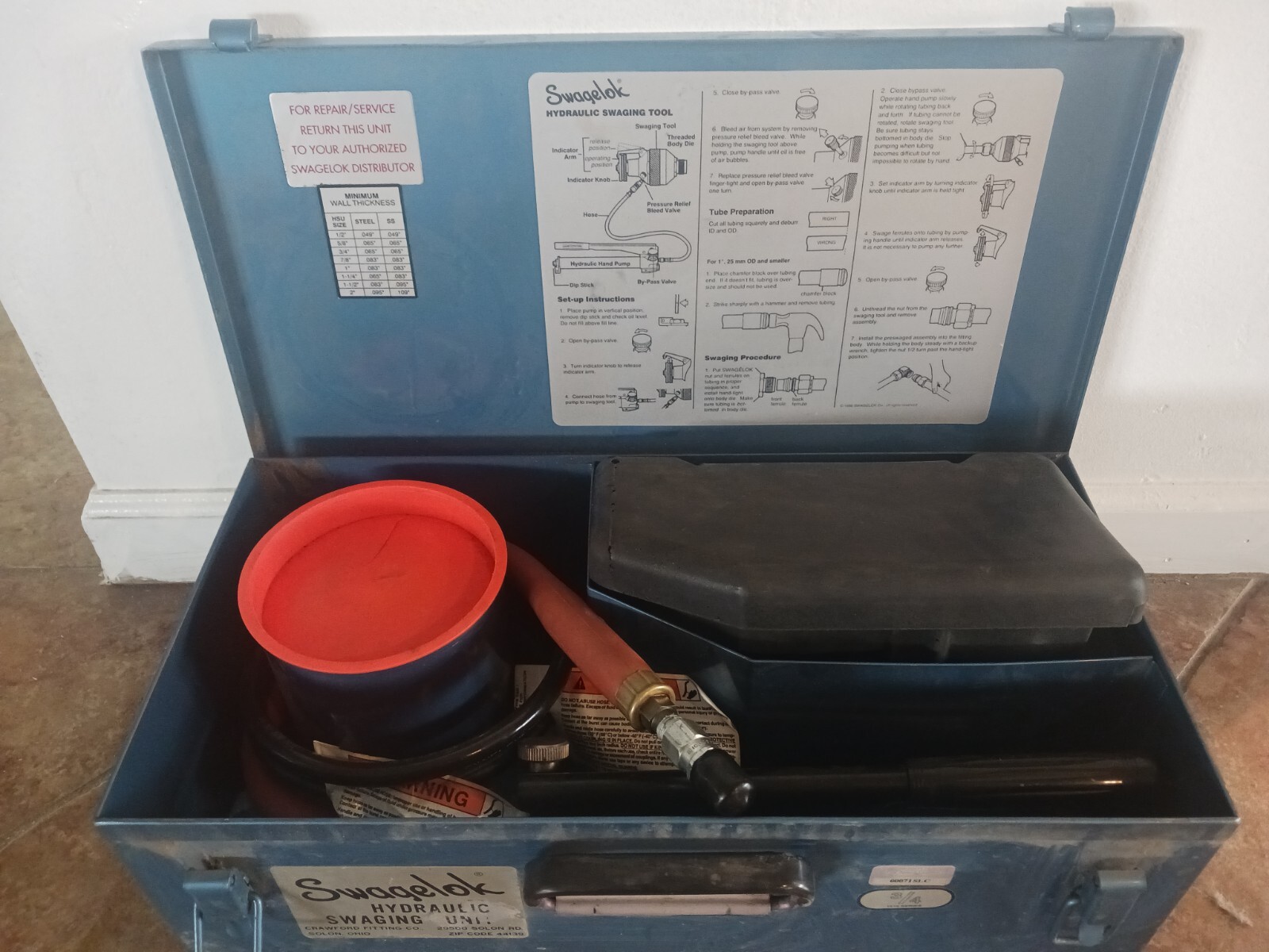 Swagelok 3/4" Hydraulic Swaging Tool Series 1210 With pump CLEAN eBay