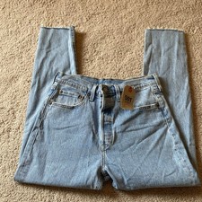 Levi's 501 Jeans Womens Size 29x28 Blue Light Wash Denim NWT