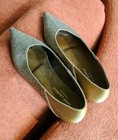 Saint Laurent YSL Luxury Gold Flats Collapsible Heel Sparkly Size 39 — photo 1