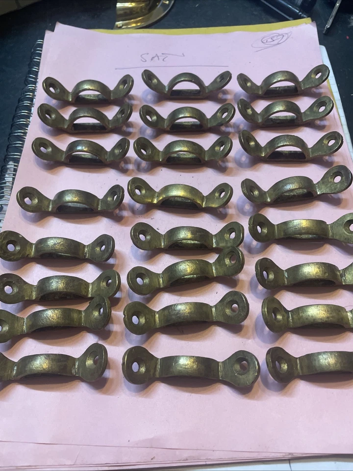 24cast Brass Vintage Stair Clips Antique Brass 6x2x1.5cm Rod Size2.4x1cm - Image 2 of 4