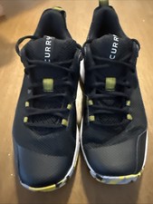 Size 6.5y - Under Armour 3Z5 Curry Black White