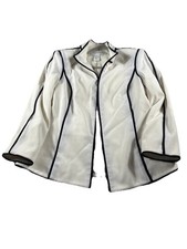 Career Blazer Size 6 Winter White  Black Trim Chic Tailored Fit EUC