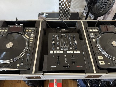Numark Mixtrack Pro FX 2 Deck DJ Controller