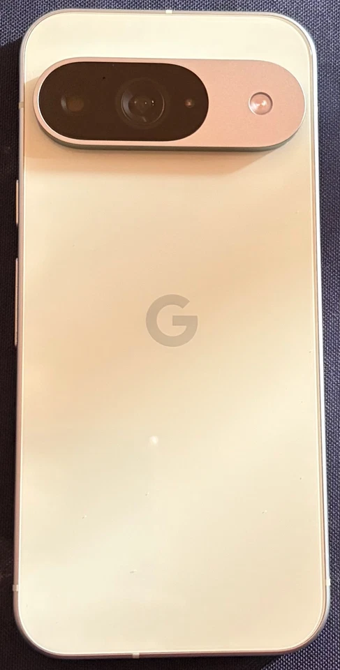 Google Pixel 9 5G Android con Gemini 256GB ROM 12GB RAM, Display 6.3", Green - Immagine 3 di 4