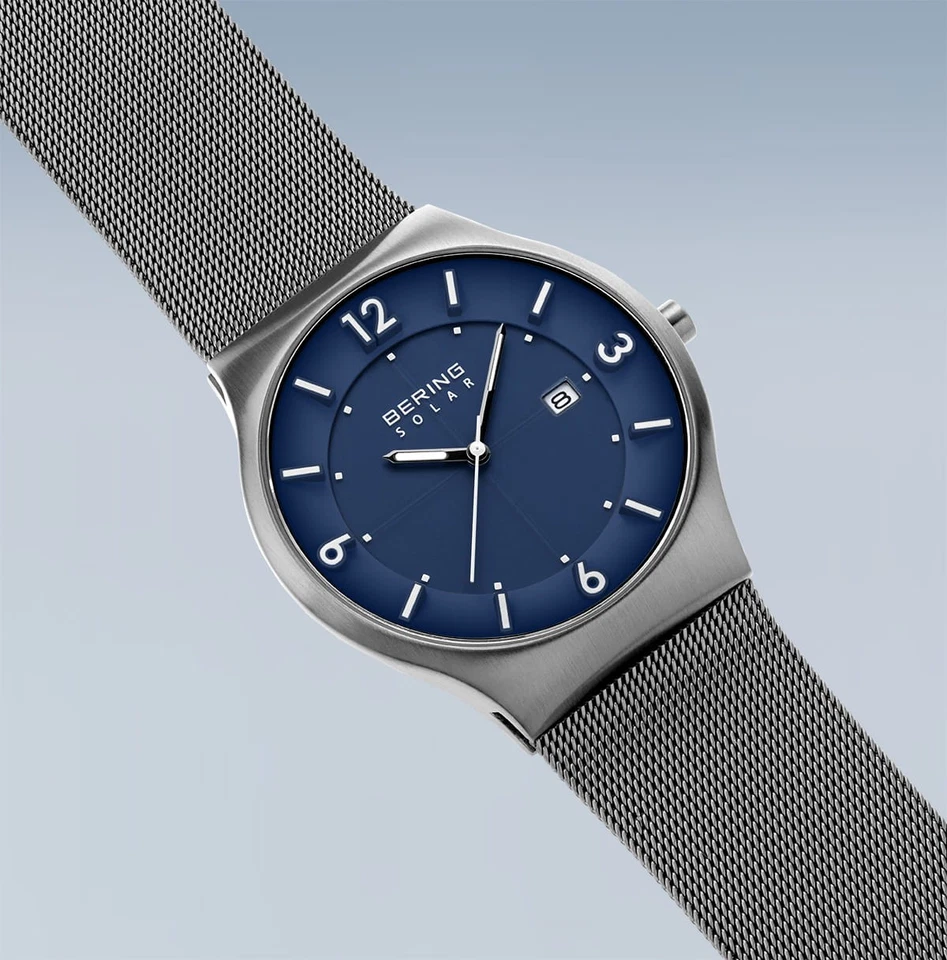 Bering Time - мужские матовые серебряные солнечные часы с темно-синим циферблатом 14440-007 - Изображение 3 из 4