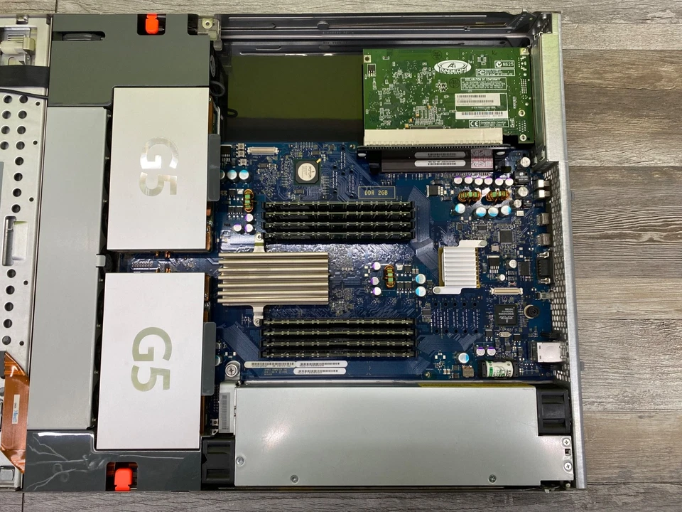 Apple Xserve G5 A1068 PowerPC (PCI-X) DP 2.3GHz 8GB 2TB HD 10.4.11 ~ NEW PSU - Image 2 of 4