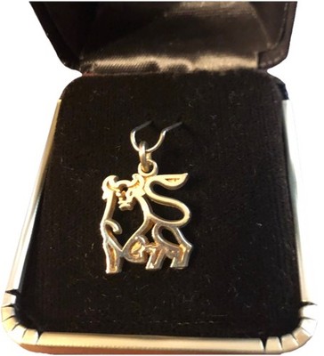 Merril Lynch Realty Pendant 14k Gold Bull