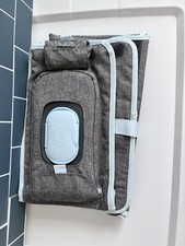 Munchkin Diaper Changing Travel Organizer Kit preowned unused