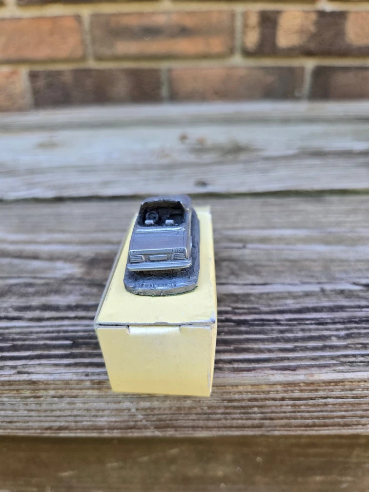 Винтажный новый в коробке Autosculpt олова Triumph TR 7 сверху вниз спортивный автомобиль и основание с коробкой - Изображение 2 из 4