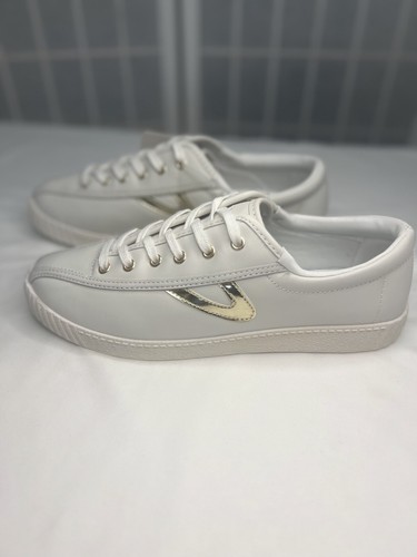 $95 Tenis para mujer Tretorn con cordones de cuero de nylite blanco/oro claro talla 9.5 - Imagen 2 de 19