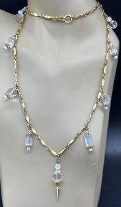 Authentic VINTAGE GOLD PLATED CHAIN OPALITE ART GLASS AURORA BOREALIS PENDANT NECKLACE 40"