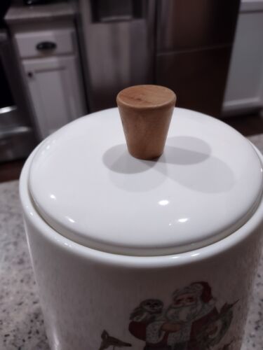 creativco-op Canister By Lori Siebert Christmas Woodland Teak Like Knob Beauty - Picture 2 of 14