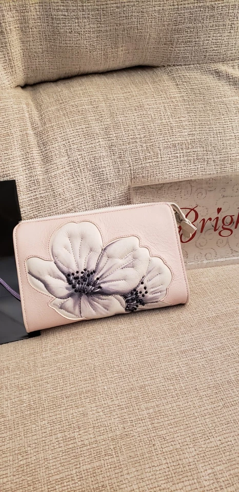 全新带标签 Brighton TOUCH OF BLUSH 链粉色花卉皮革斜挎包 MSRP 260 美元