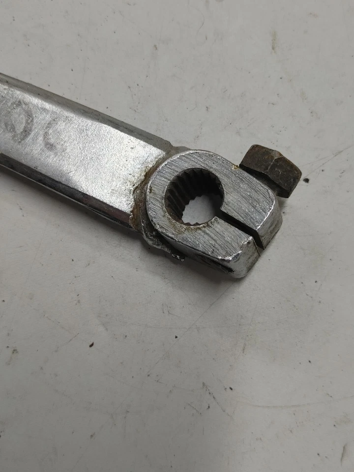 Palanca de cambios Suzuki GS1000G 1981 25600-45130 Foto 3 de 4