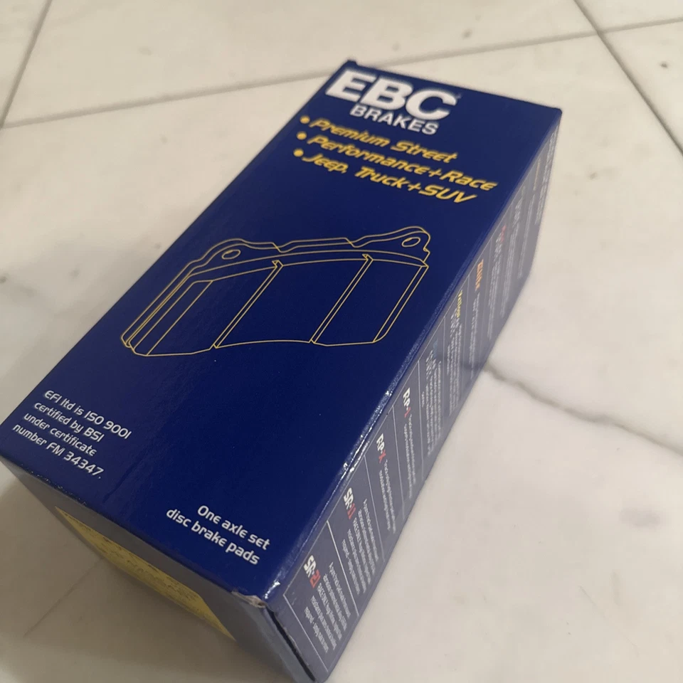 Pastillas de freno delanteras Yellowstuff para Alfa Romeo Giulia 2017-2024 EBC DP42354R Foto 3 de 4