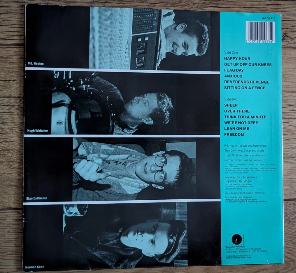 Framed The Housemartins – London 0 Hull 4, Paul Heaton autograph - Image 2 of 4