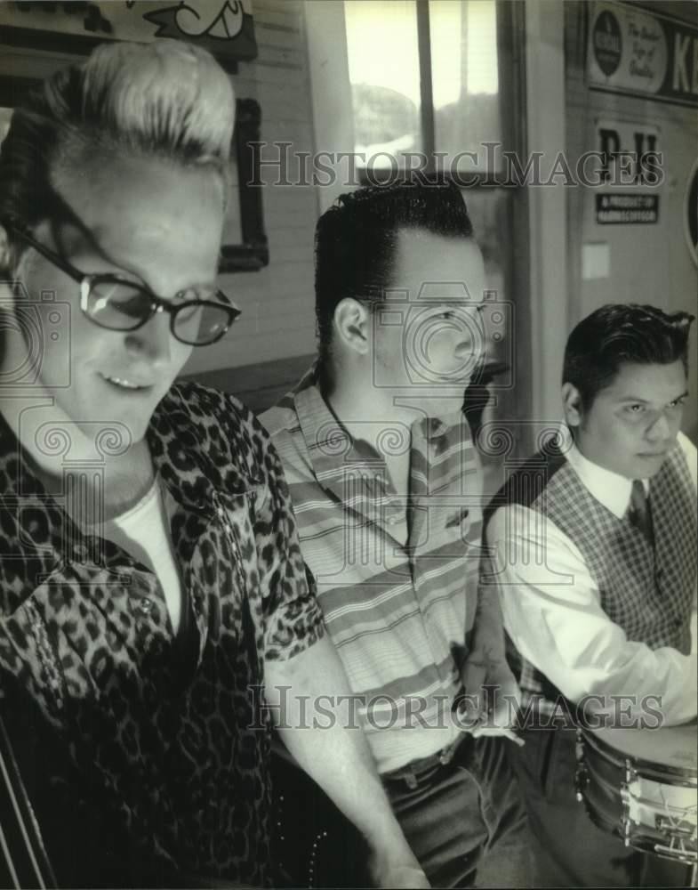 1998 Press Photo Three members of the rock band Pistol Packin' Daddies