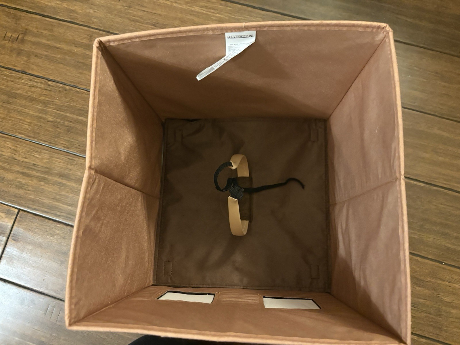 Minecraft Pixelated Steve head with adjustable he… - image 6