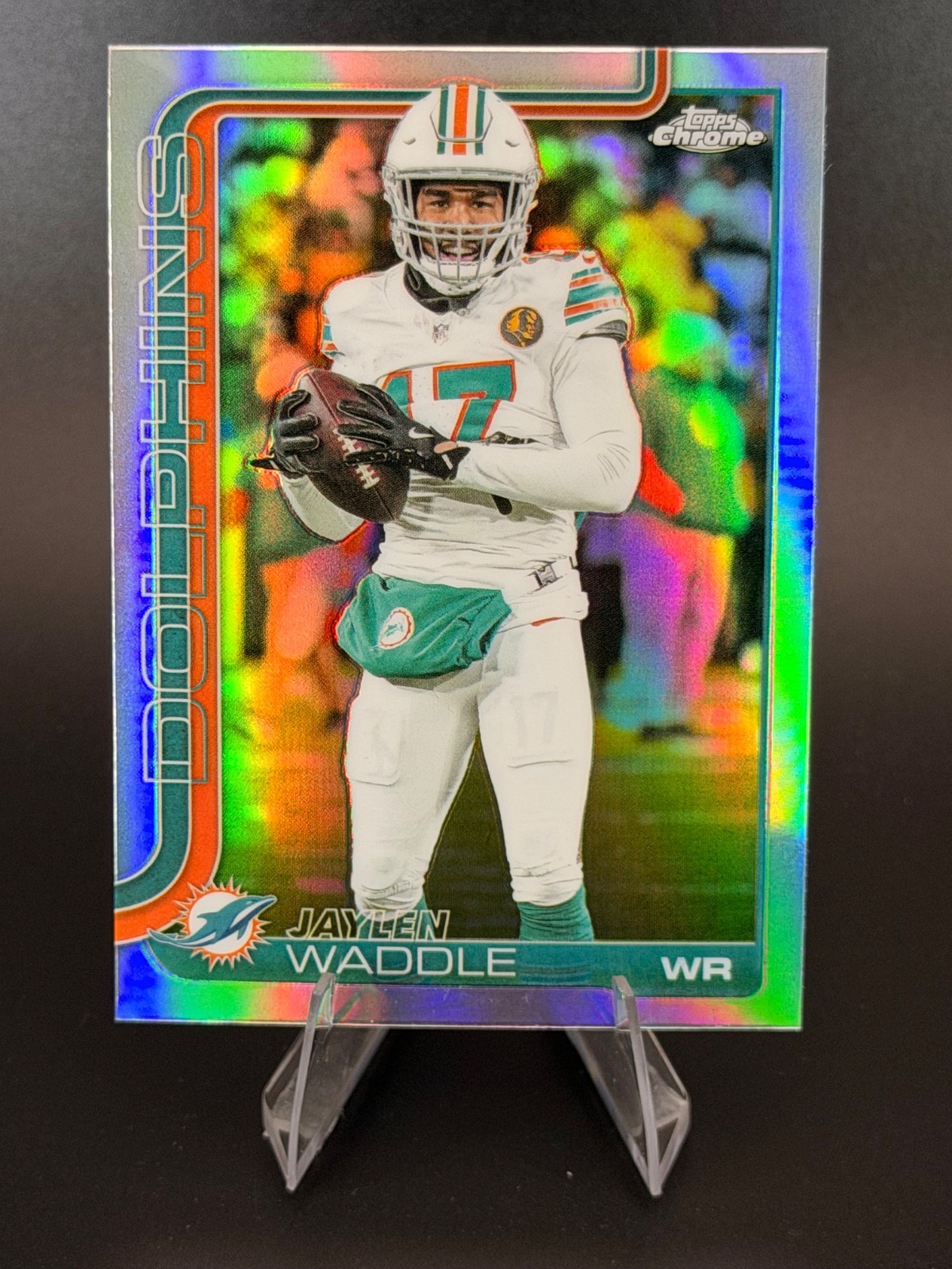 2025 Topps Chrome - Jaylen Waddle #186 Refractor