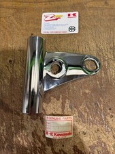 KAWASAKI Z440 G1 GENUINE RIGHT HAND RH HEADLAMP BRACKET  44033-1083