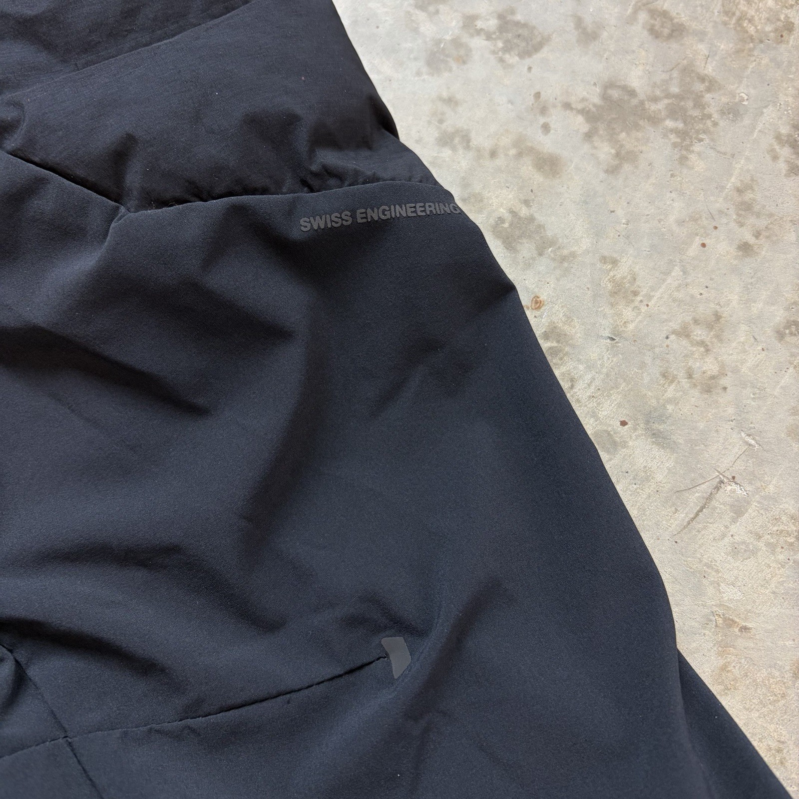 On Cloud Climate Jacket Full Zip Performance Runn… - image 13