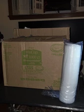 900 WinCup 221935 Slotted Plastic Lids - Translucent New (Missing 1 Pack)