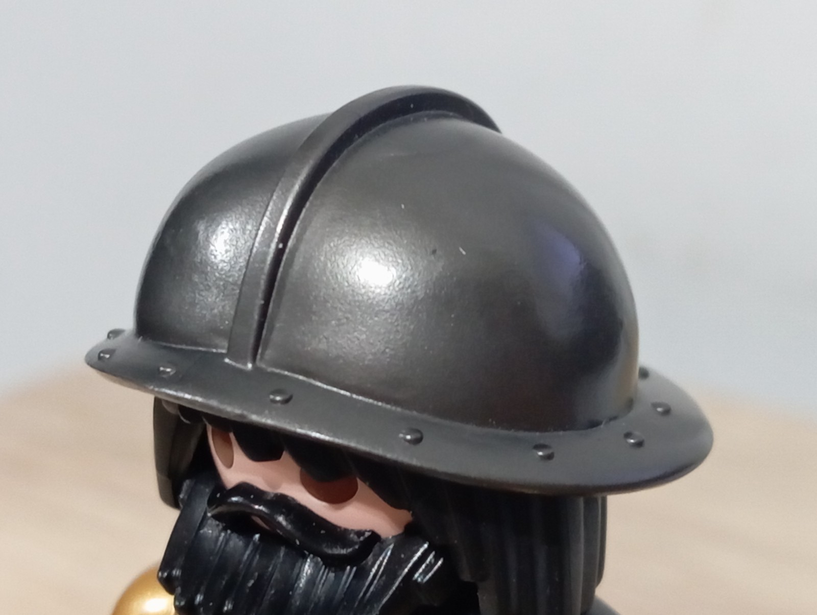 PLAYMOBIL CASCO ESCUDERO PLATO CABALLERO MEDIEVAL DRAGON REF 3669 3329X