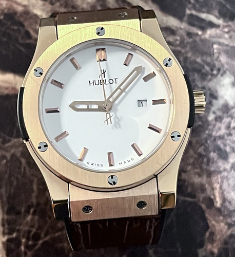Hublot Big Bang Quartz 44mm White Dial Date Two-Piece Leather/Rubber 100m