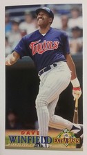 1994 Fleer Extra Bases Dave Winfield #126 Twins - Super Sharp - 10+ Ship FREE!!!